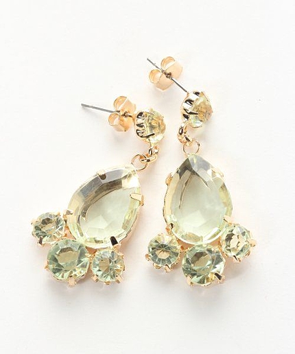 カラービジューピアス2