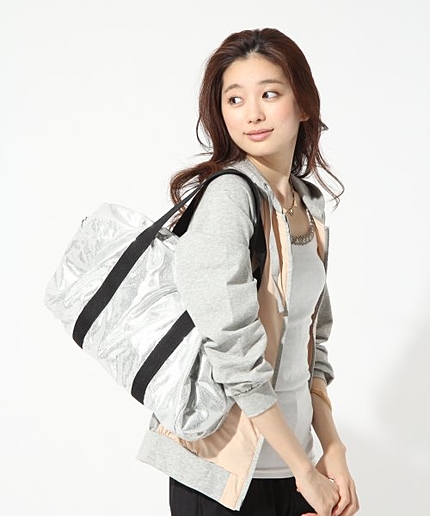 メタリックドラムボストン