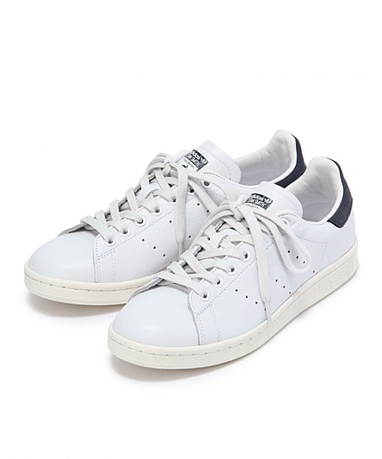 ＜adidas（アディダス）＞ STAN SMITH