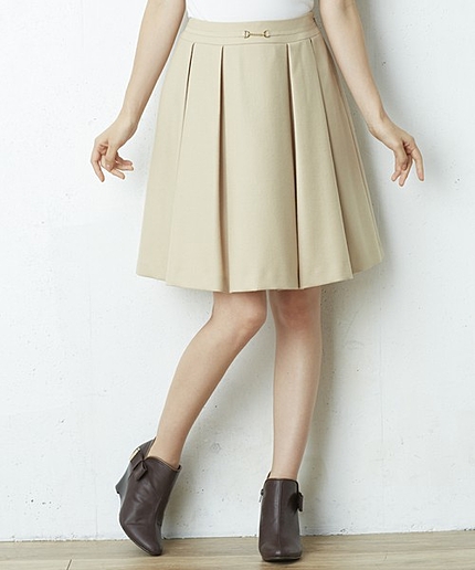 ボタニースカート