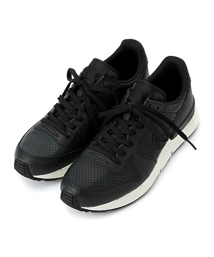 NIKE LUNAR INTERNATIONALIST