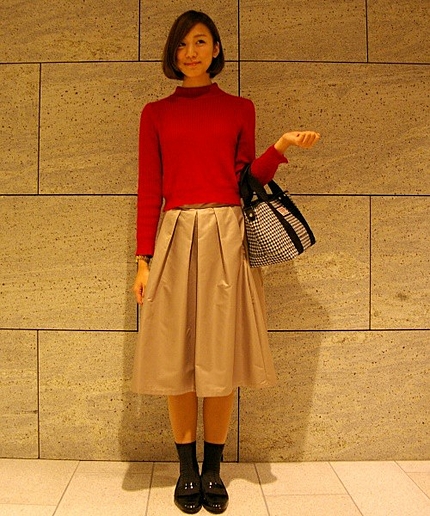 ＜closet story＞シルキータッチ ミディアムタックスカート