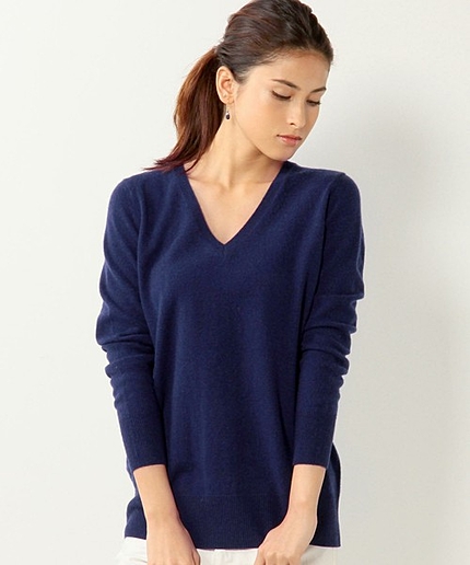 ○UAB CA 12G Vネック ロングニット