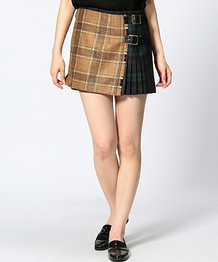 ＜O’NEIL OF DUBLIN（オニールオブダブリン）＞ コンビ ミニスカート ベージュ