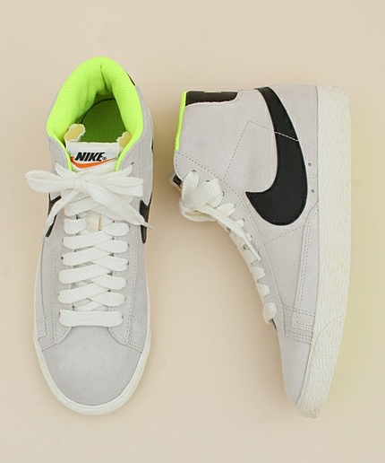 ◆[ナイキ]NIKE ブレ-ザー スニーカー