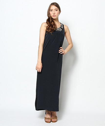 ビジューロングワンピース