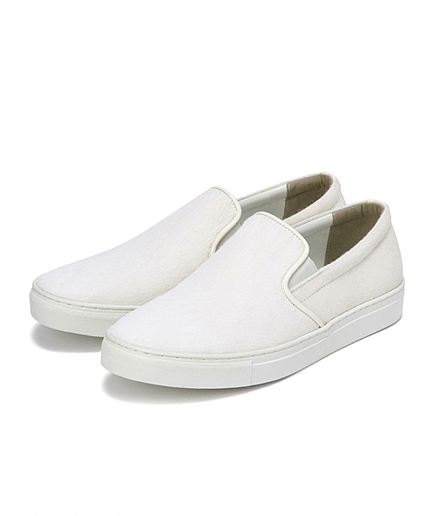 UA ホースヘア スニーカー