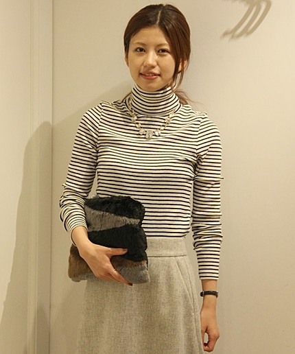 UAW C/W ボーダータートルネック カットソー