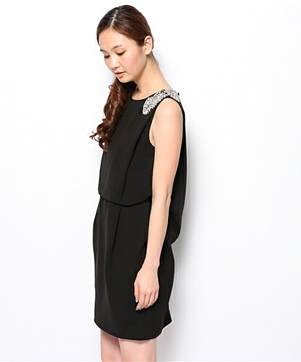 タックドレープワンピース2