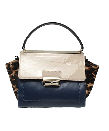 VIAREPUBBLICAショルダーバッグ