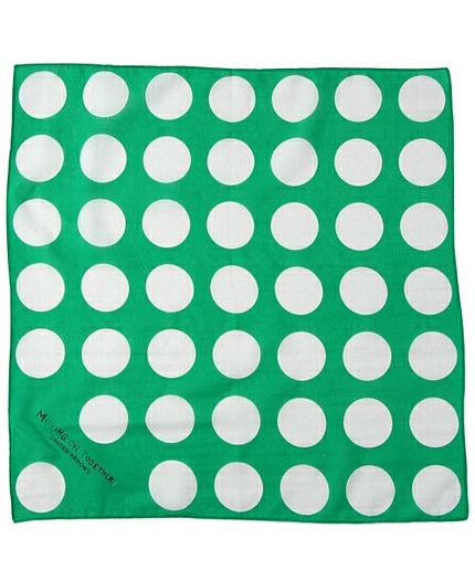 UA MOVING ON TOGETHER ハンカチ