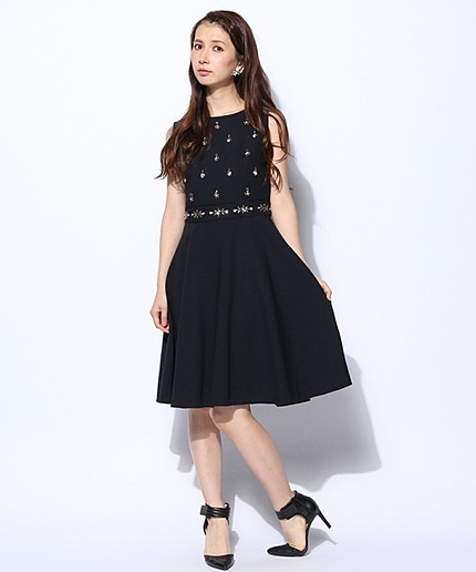 ビジュウフレアワンピース