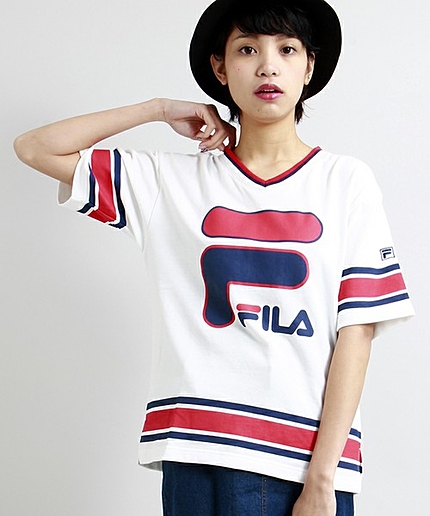 ∴WEGO/FILA VネックBIGTシャツ