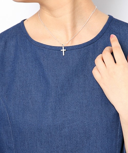 クロスネックレス