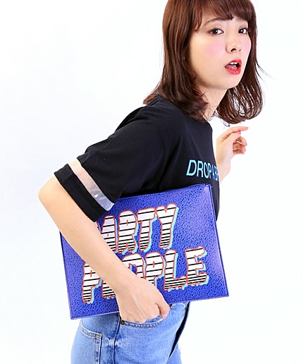 WEGO/カラーロゴクラッチバッグ