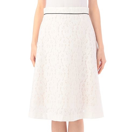 レースシルエットフレアスカート