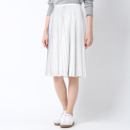 アコーディオンプリーツスカート