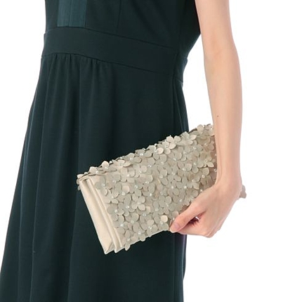 フラワークラッチバッグ