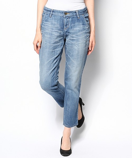 デニムテーパードパンツ