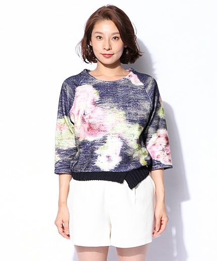 オリジナルフラワー裏毛プリントプルオーバー