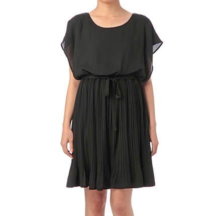 プリーツジョーゼットワンピース