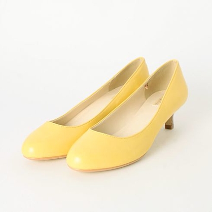 ラウンドトゥパンプス