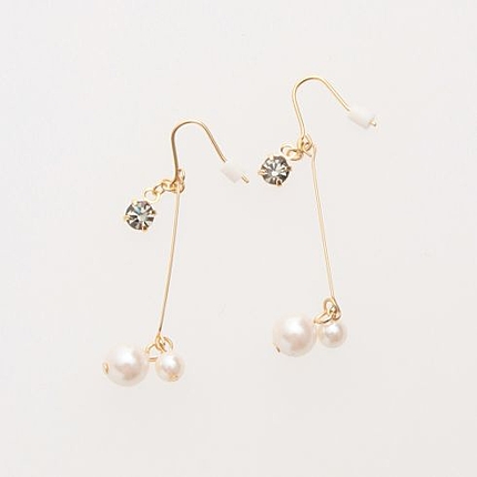 Wユラパールピアス