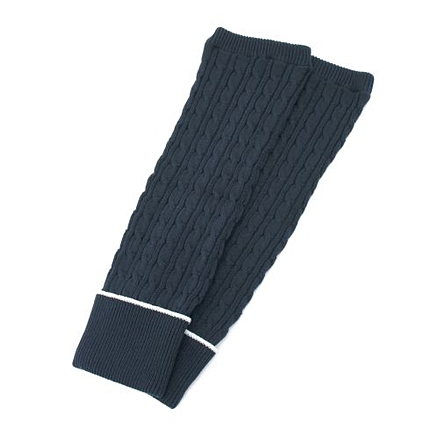ケーブル編みレッグウォーマー