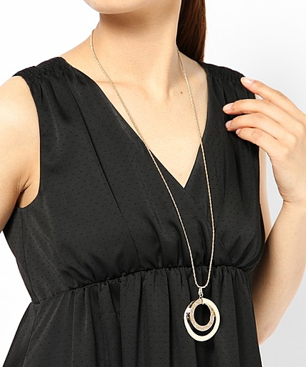 ダブルリングビジューペンダント