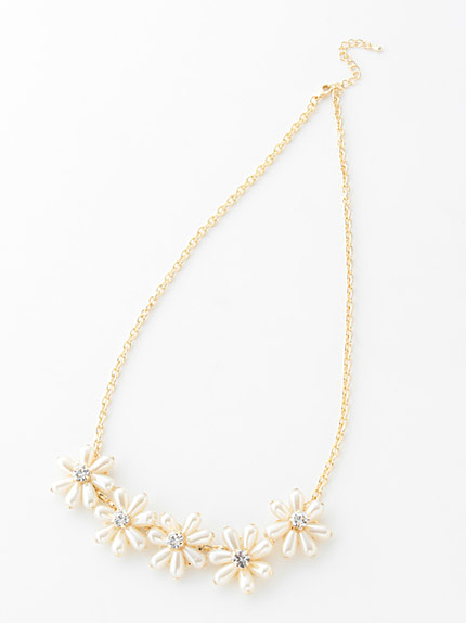 パールフラワーネックレス