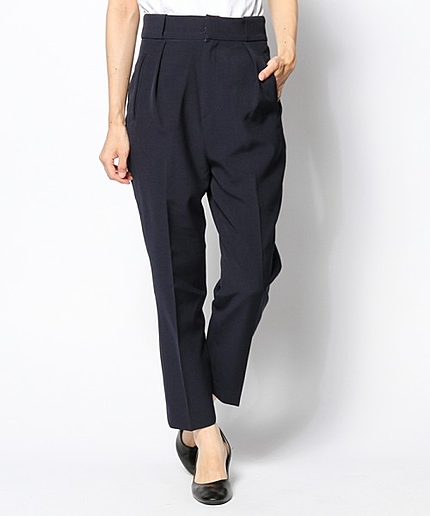 アンクルタックパンツ