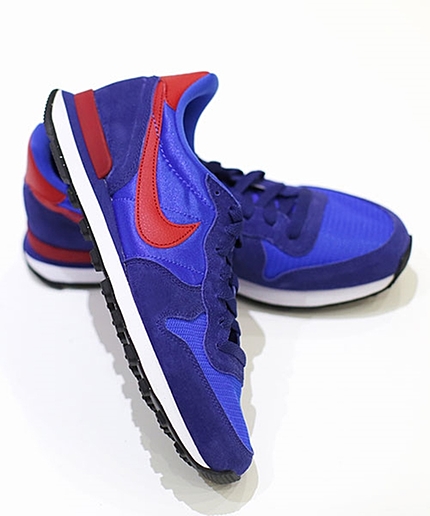 ナイキ インターナショナリスト