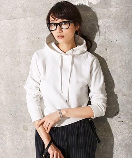 プルオーバーパーカー