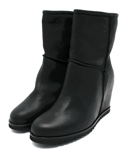 FABIORUSUCONIブーツ