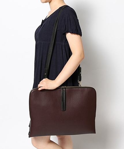 KASSIOPEAショルダーバッグ