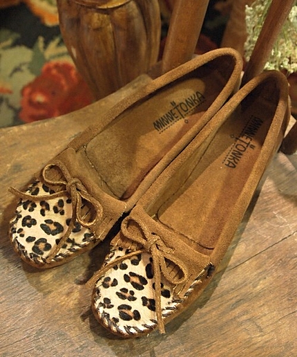 BY MINNETONKA レオパードモカシン 2 ミネトンカ ◆§4