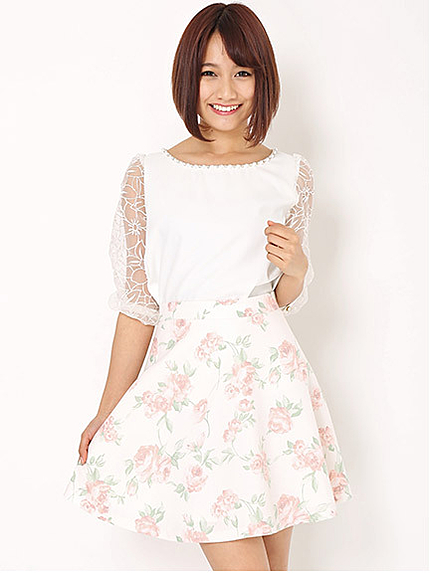 花柄スカート