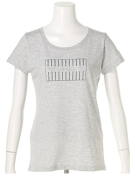 シンプルロゴTシャツ