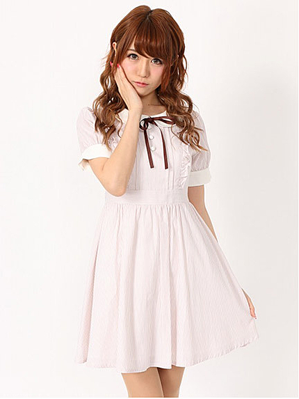 ボウタイ付きフリルストライプワンピース