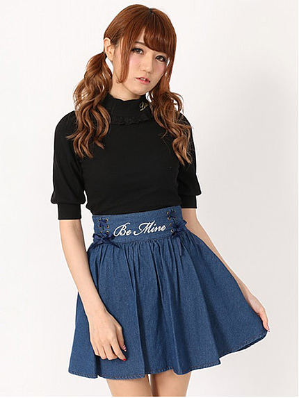 ロゴ刺繍編み上げデニムスカート