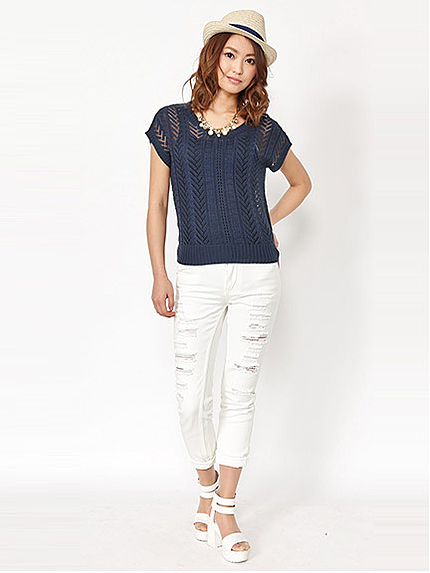 クラッシュデニムパンツ