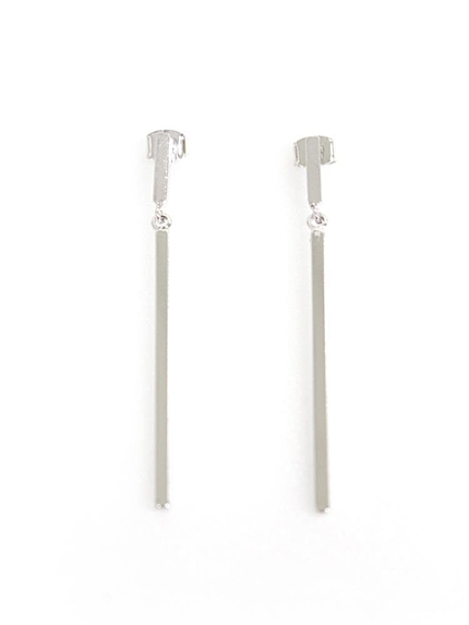 シンプルロングピアス