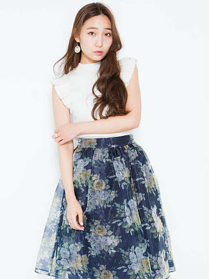 【W】ティアードフリルニット