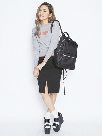 バイカラーＺＩＰナイロンリュック