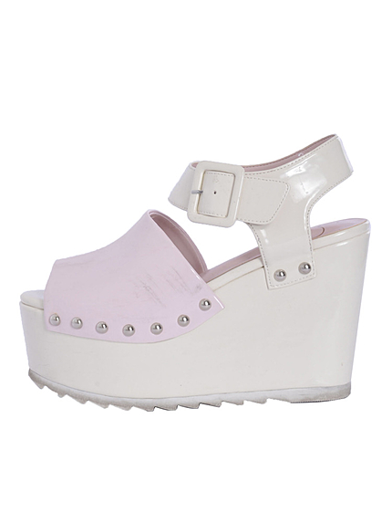 BELT厚底サンダル