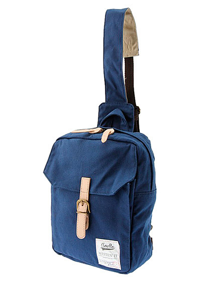 キャンバスボディバッグ