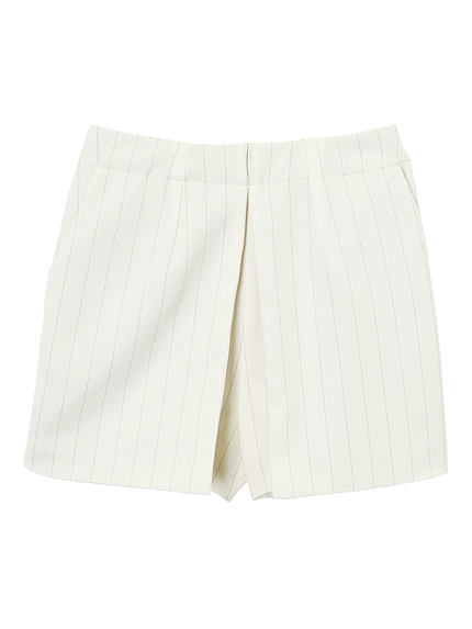 ピンストライプタックショートパンツ