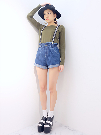 タックデニムショートパンツ
