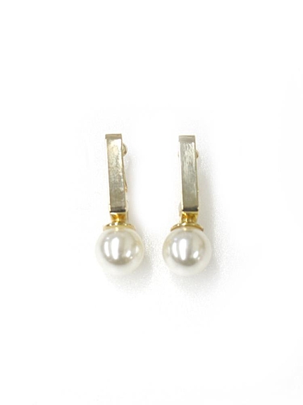 スクエアパールピアス