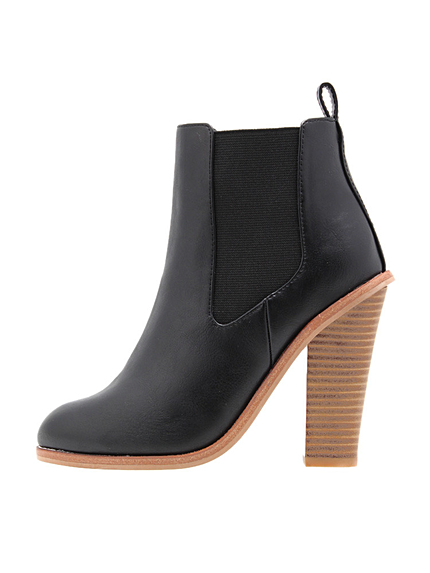 スタックショートブーツ